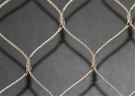 Buidlingの壁のための屋外の装飾的なロープの網の網の塀のダイヤモンドの形の穴