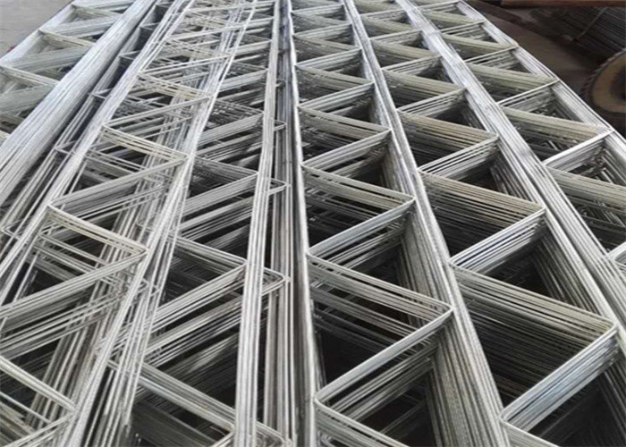電流を通された石工補強のトラス ブロックの仕事の網3000mm