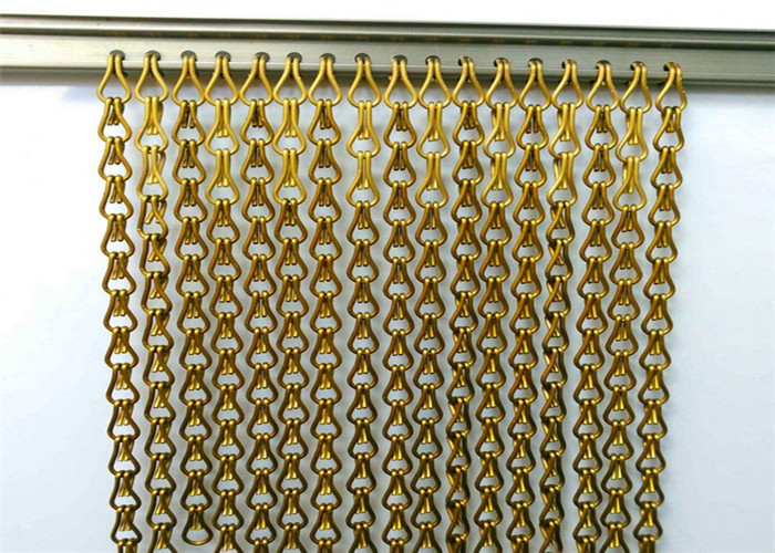 金アルミニウム装飾的な3mの幅の金属のチェーンはえのカーテンを金網