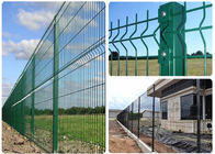 4mm緑ポリ塩化ビニールは公園/庭/運動場の安全のための溶接された金網の塀に塗った