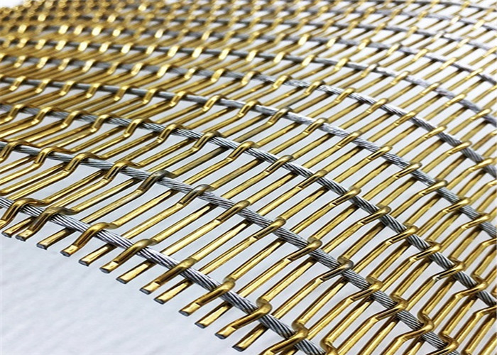 Ss304装飾的な1.5mの幅のステンレス鋼のひだを付けられた金網